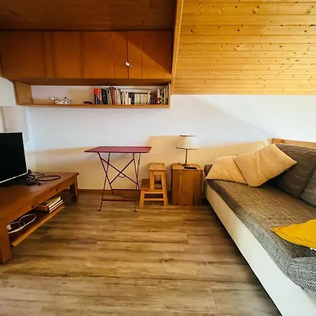 61 22 Trois Pieces A Vue Imprenable Sur Les Montagnes Apartamento *