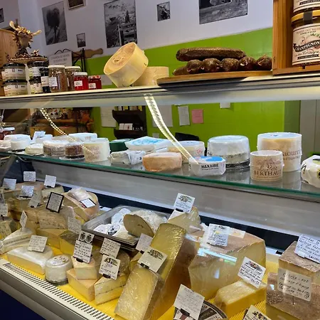 61 22 Trois Pièces à Vue Imprenable Sur Les Montagnes