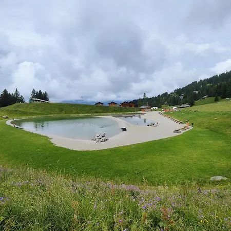 61 22 Trois Pièces à Vue Imprenable Sur Les Montagnes