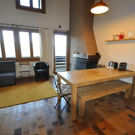 61 22 Trois Pieces A Vue Imprenable Sur Les Montagnes